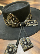 Load image into Gallery viewer, Black Beauty Women’s Hat
